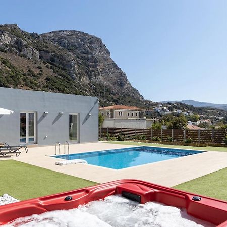 Villa Neonis Spílion Exteriér fotografie